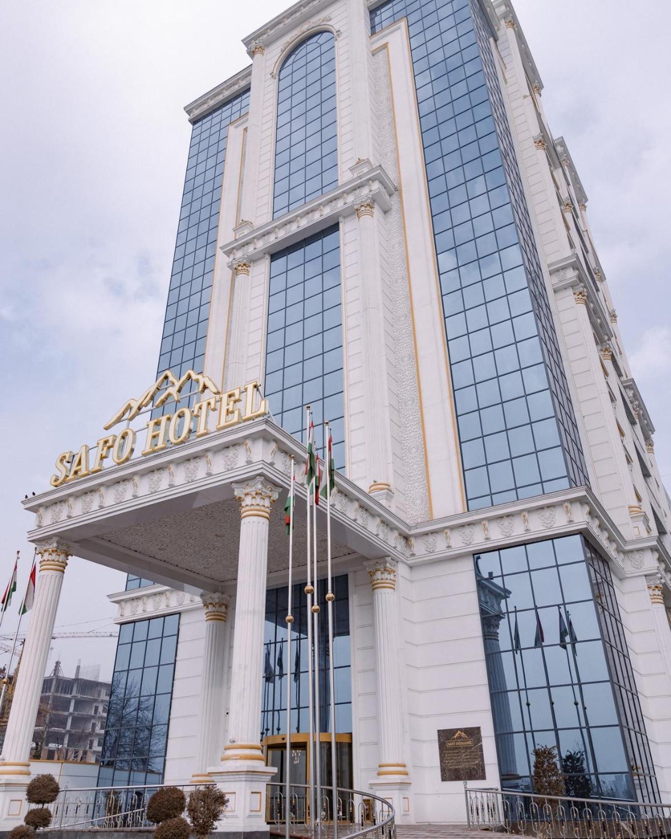 Safo 杜尚别 外观 照片